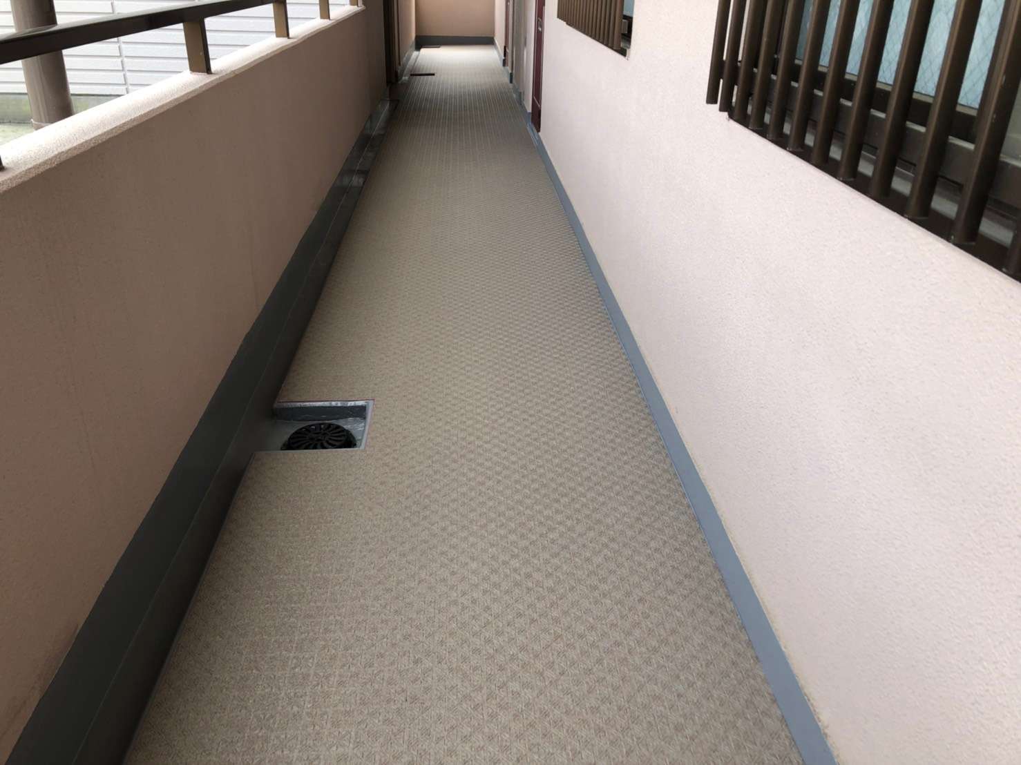 長尺シート張り工事一式